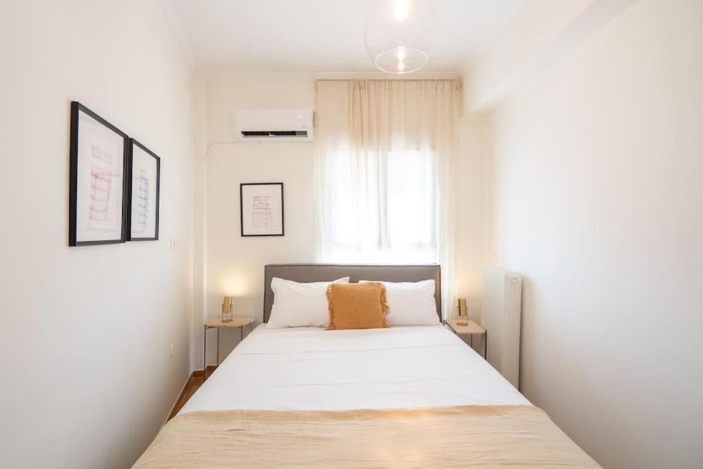 אתונה 1Br Stylish Thiseio Charm מראה חיצוני תמונה