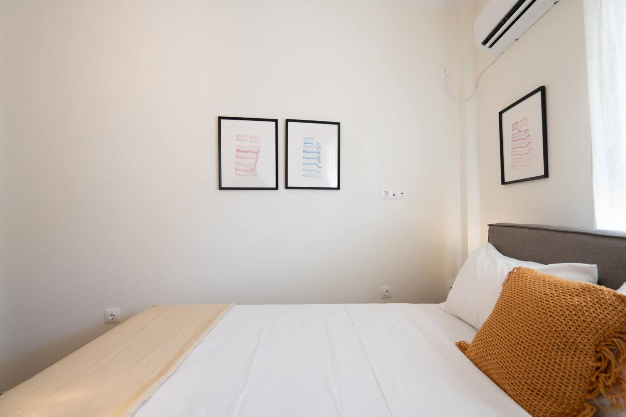 אתונה 1Br Stylish Thiseio Charm מראה חיצוני תמונה